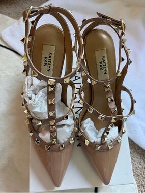 Kaitlyn Pan Nude Poudre Patent Slingback Pumps